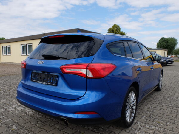 Ford Focus Turnier 2,0 TDCi Automatik – Bild 2