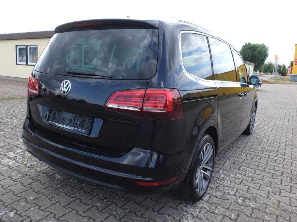 VW Sharan 2,0 TDi 4Motion DSG 7-Sitzer – Bild 2