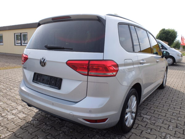 VW Touran 1,5 TSi Comfortline 7-Sitzer – Bild 2