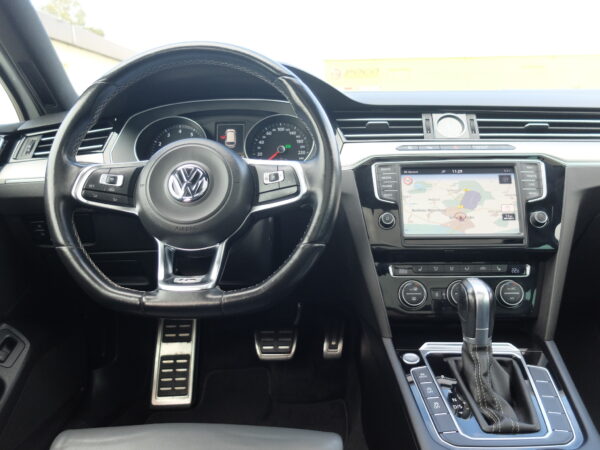 VW Passat Variant 2,0 TSi DSG R-Line – Bild 4