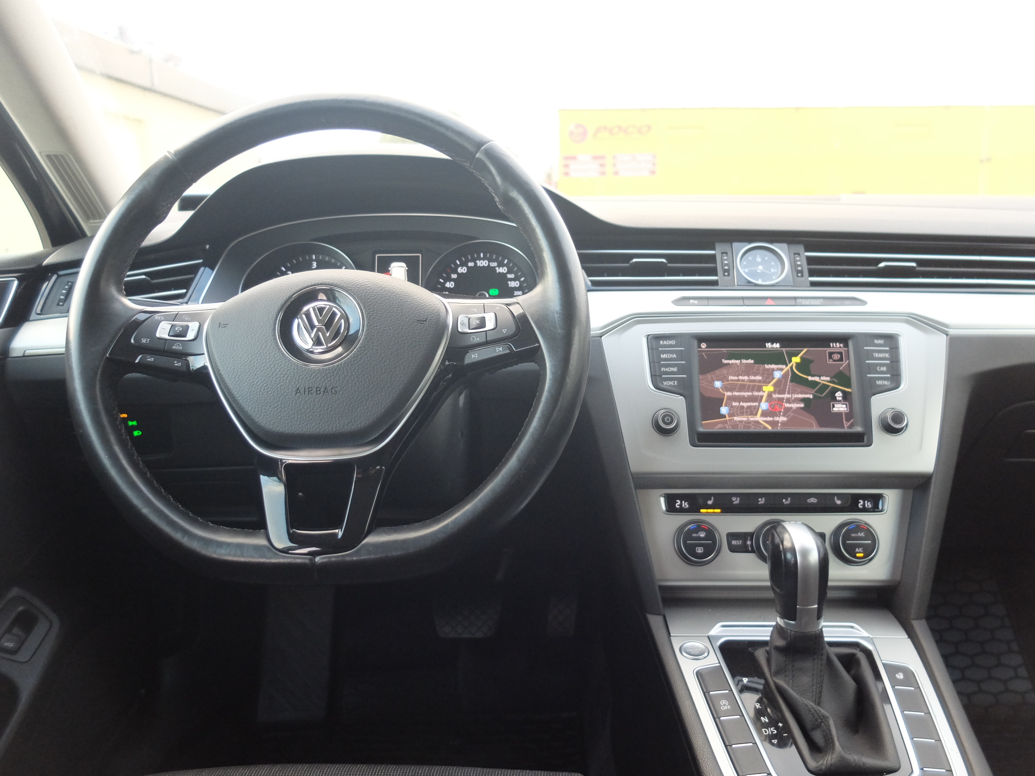 VW Passat Variant 2,0 TDi DSG Comfortline – Bild 4