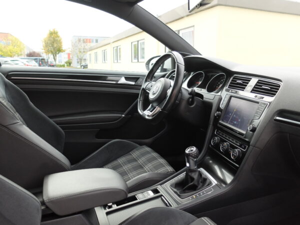 VW Golf 7 2,0 GTD – Bild 3