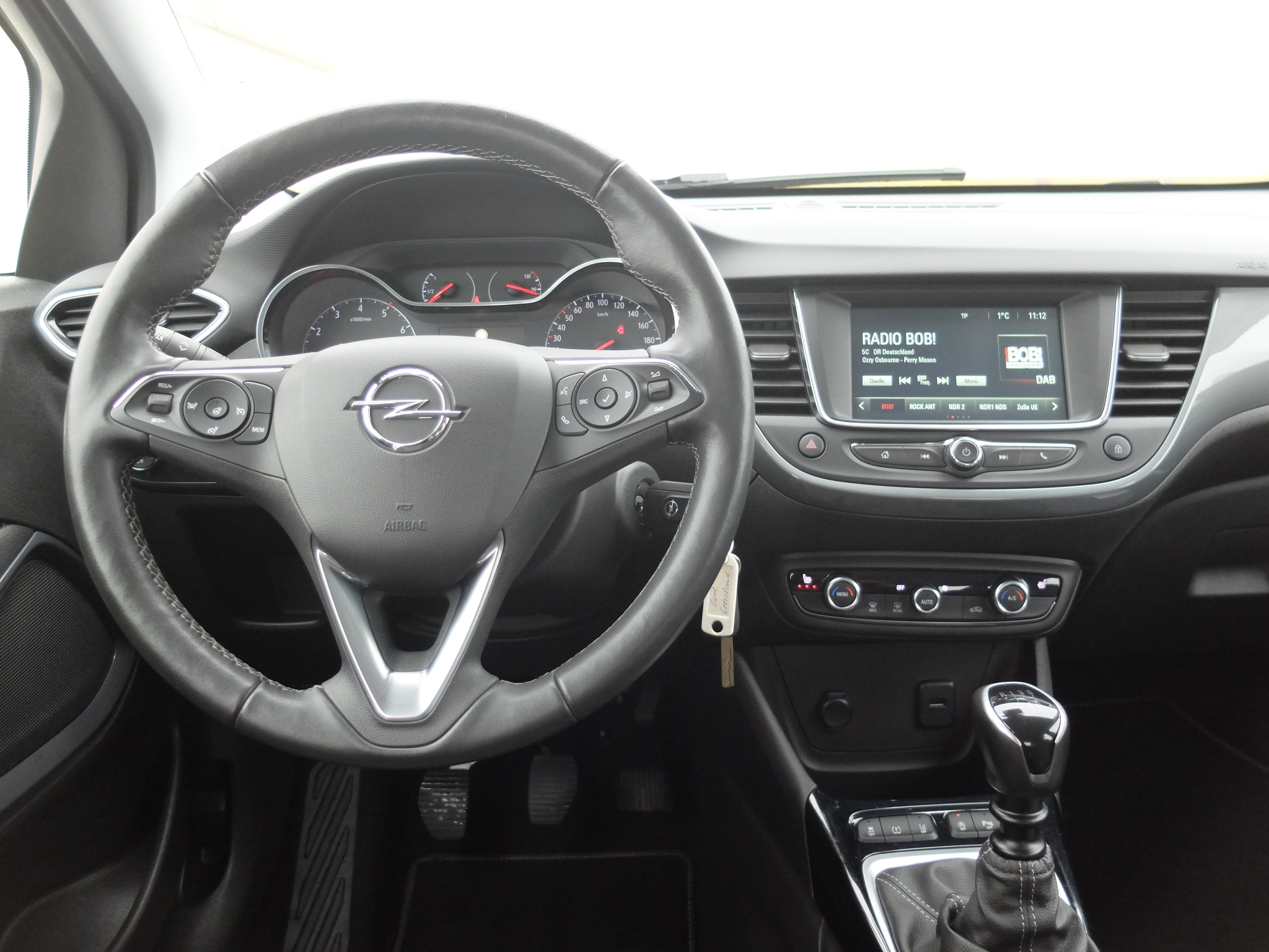 Opel Crossland 1,2 i Turbo Elegance – Bild 4