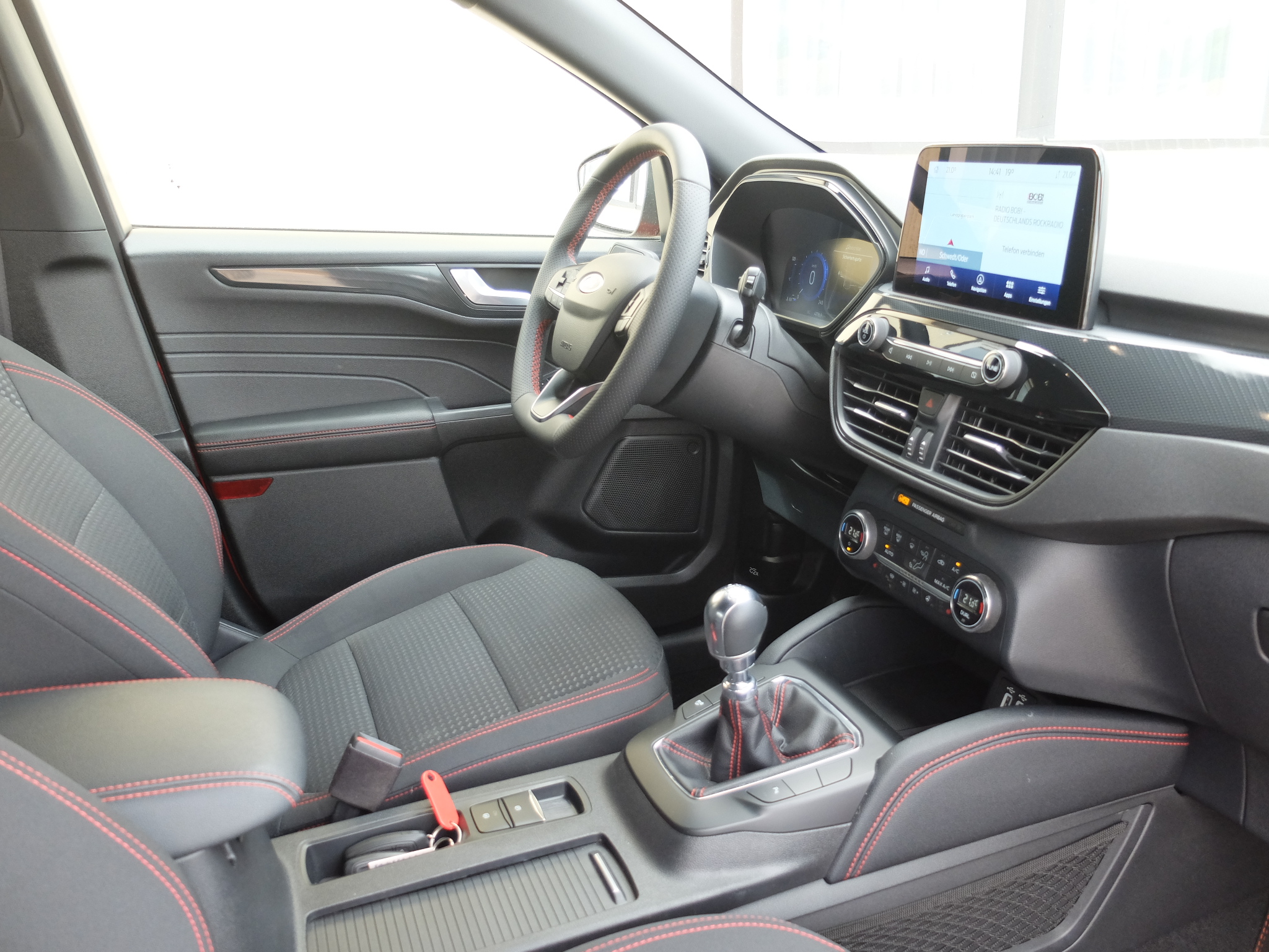 Ford Kuga 1,5 EcoBoost ST-Line – Bild 3
