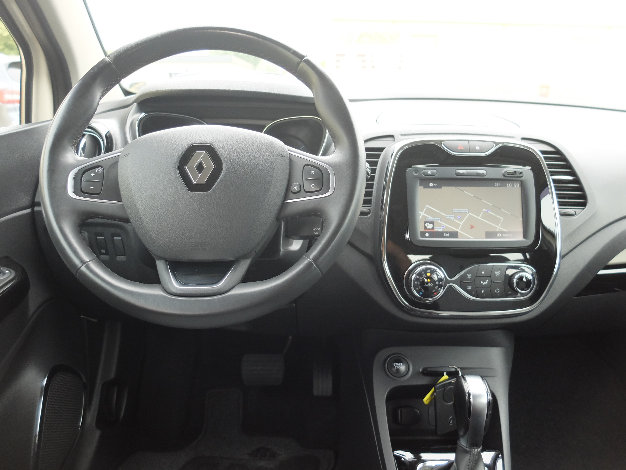 Renault Captur dCi 90 Automatik – Bild 4