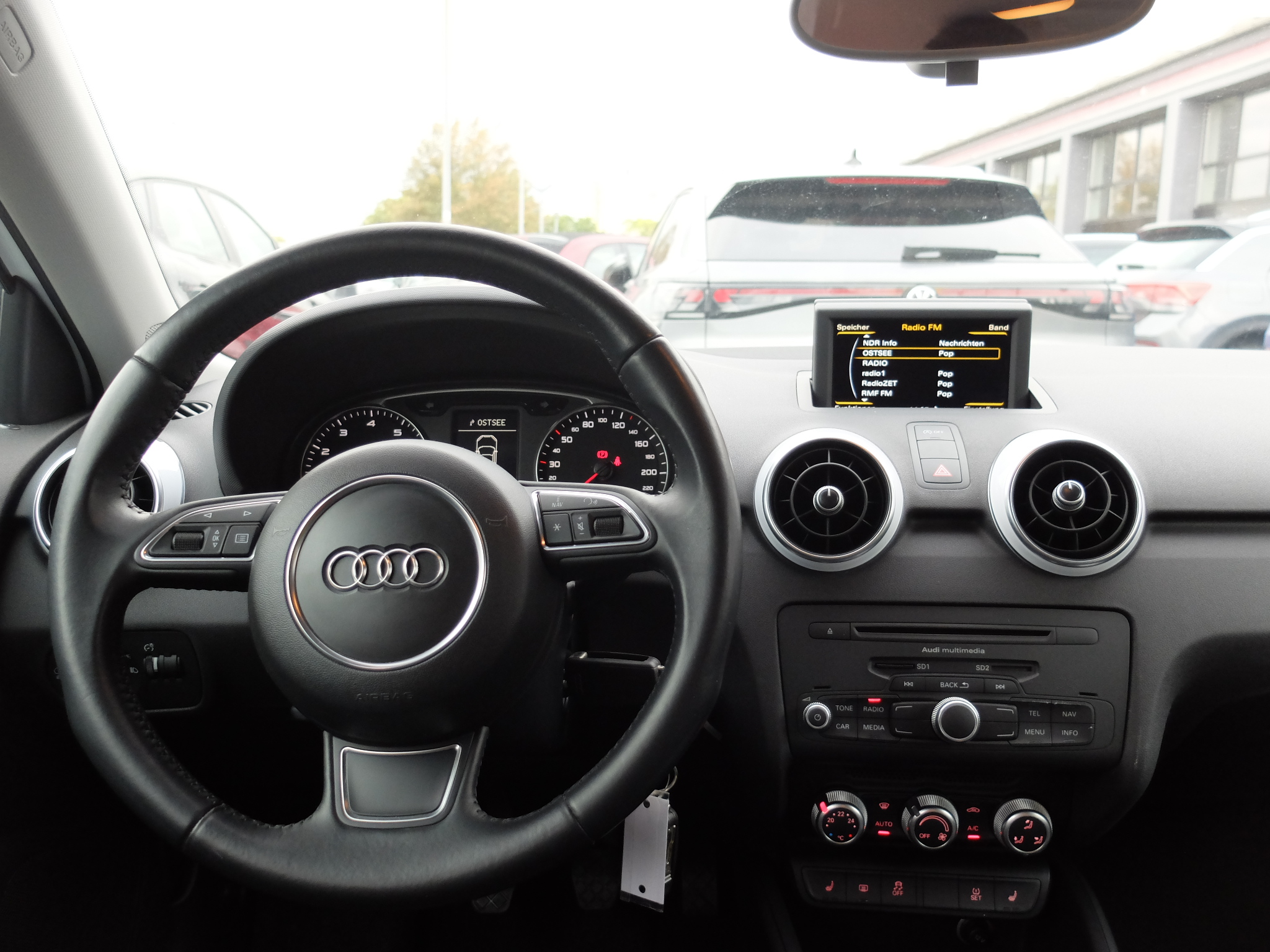 Audi A 1 Sportback 1,2 TSi S-Line – Bild 4