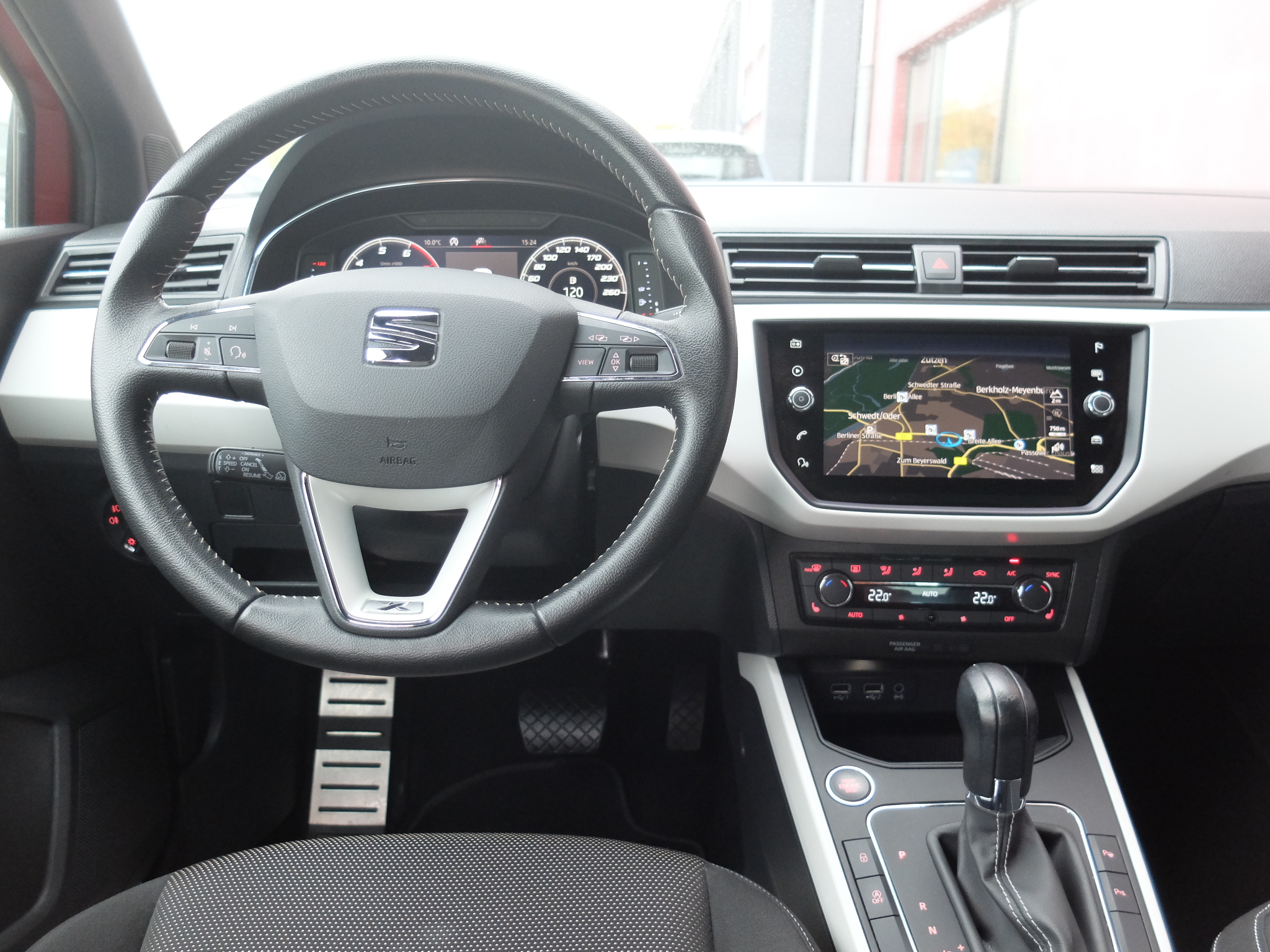Seat Arona 1,0 i Xcellence DSG – Bild 4